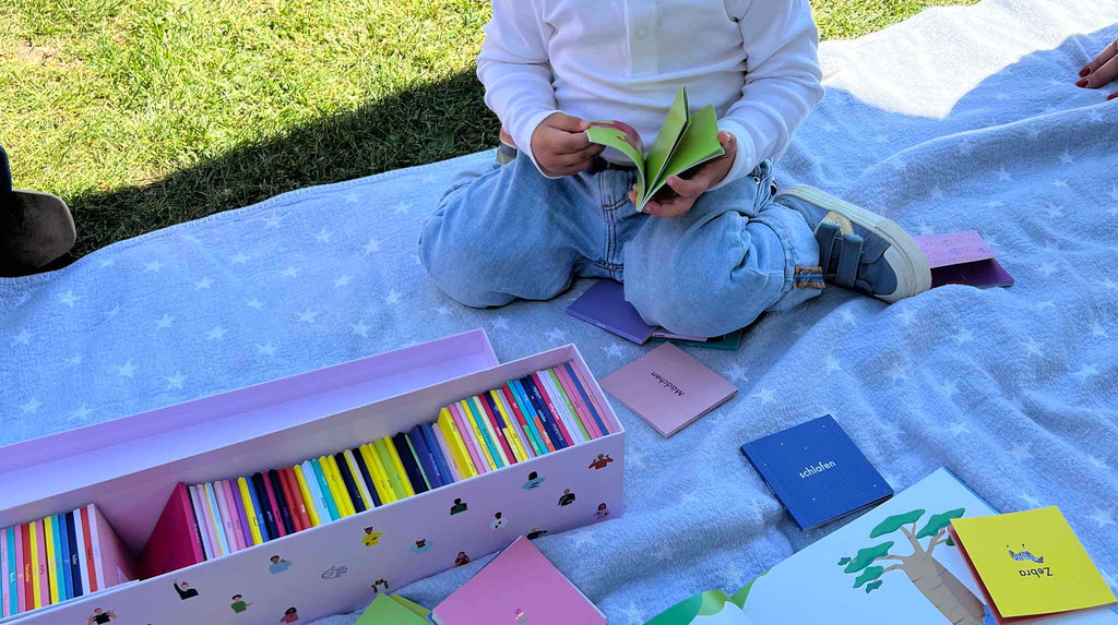 3-Tipps-wie-du-das-Selbstbewusstsein-deines-Kindes-stärkst talking hands flipbooks