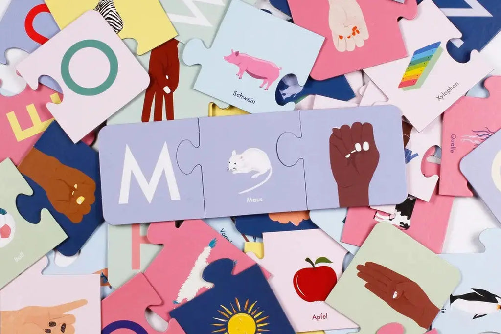 Das-Alphabet-lernen-Spielideen-für-Gruppen-und-zu-Hause talking hands flipbooks
